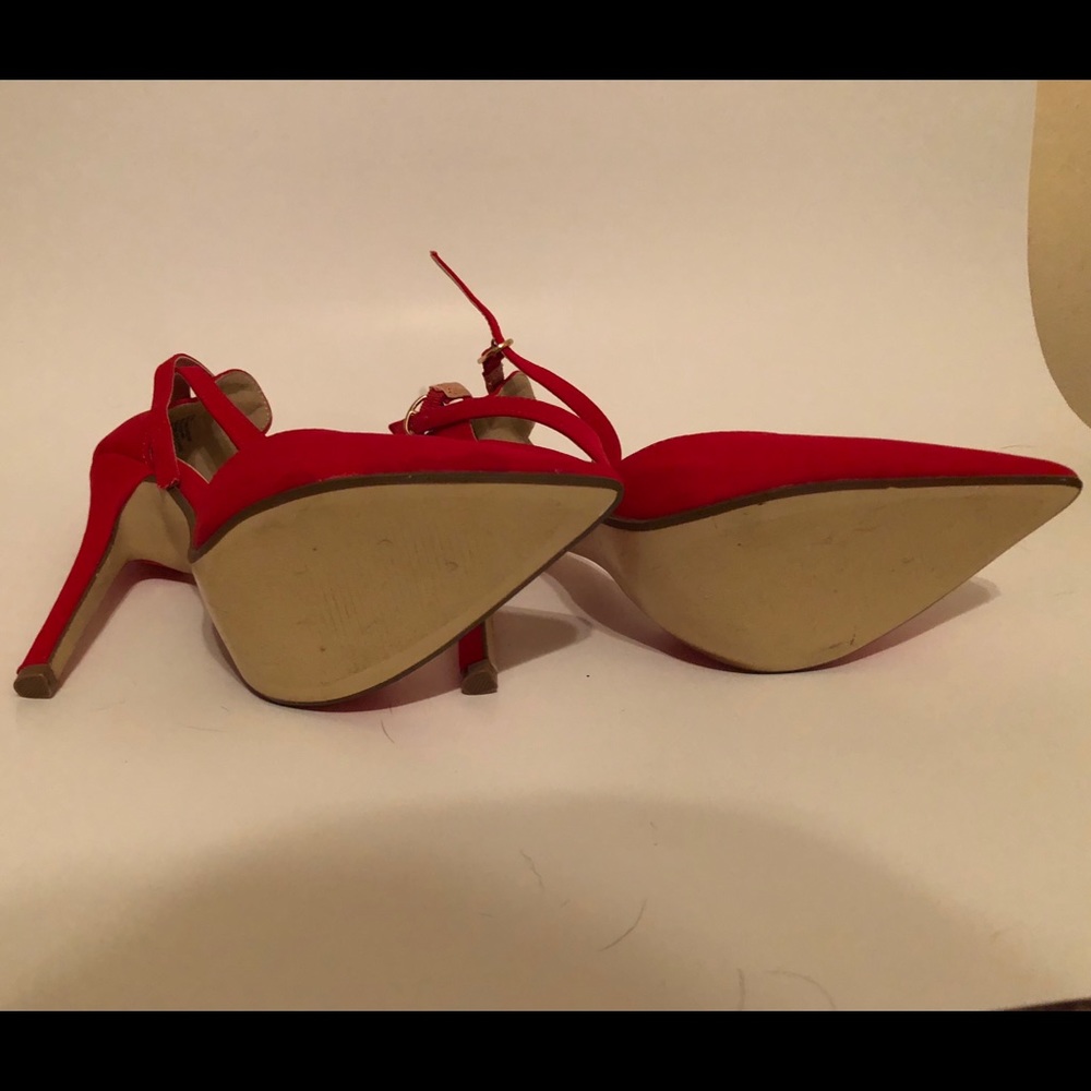 Heels - Picture 8 of 8